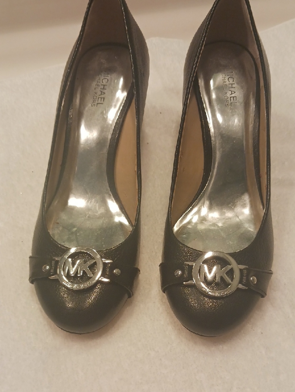 Michael Kors Black Leather Logo Round-Toe Heels